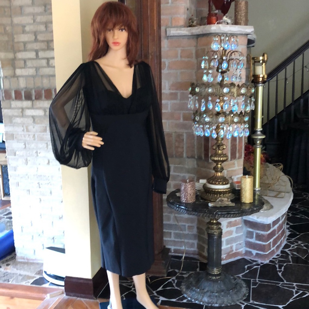 Beautiful NWT Chiara Boni Perlita Illusion dress; built in bralette. Gorgeous!